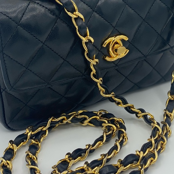 VINTAGE CHANEL RECTANGULAR MINI - Picture 7 of 9